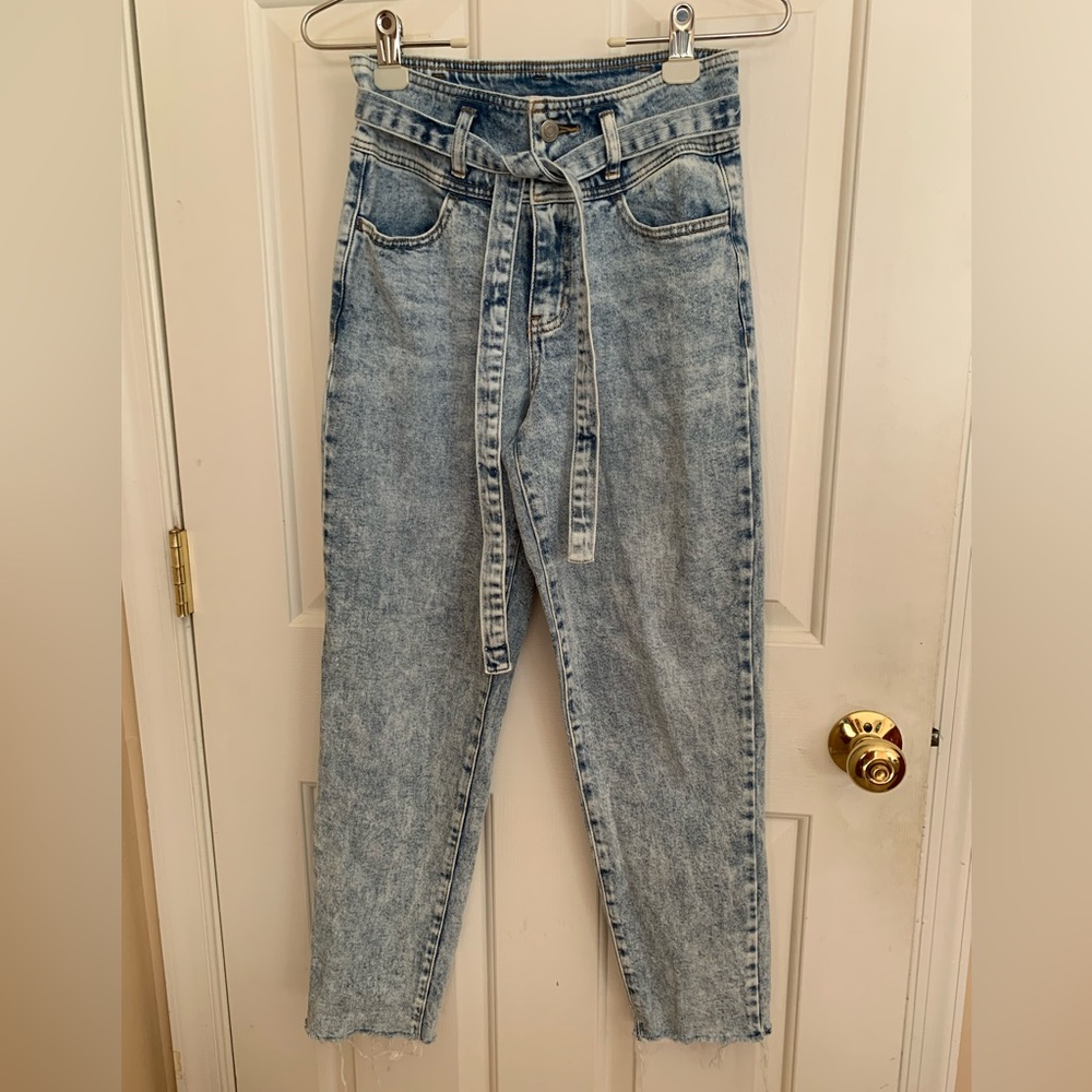 SO High-rise Acid Washed Mom Jeans 3 - Picture 2 of 8